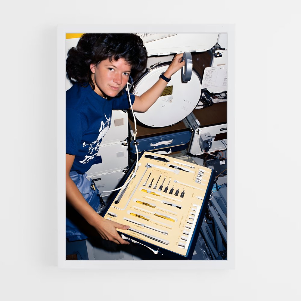 Poster Sally en Bleu – affiche Astronautes (vue 3)